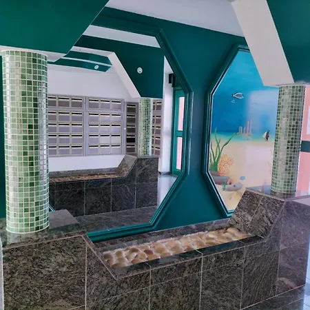 Zenitude Corniche Vue * 塞特港